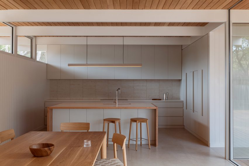 Kitchen dining space House in Anglesea