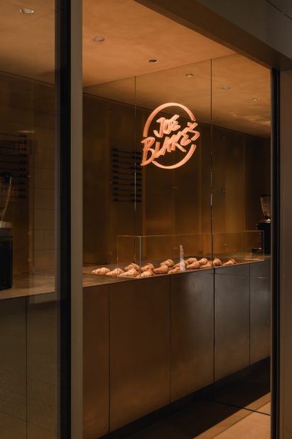 Joe Blake's espresso bar in Holborn, London designed by EBBA