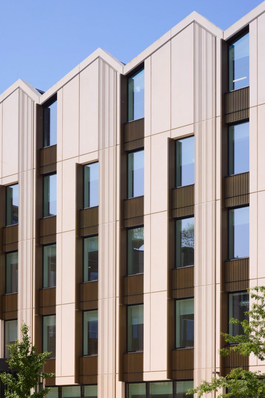 Life and Mind Building by NBBJ