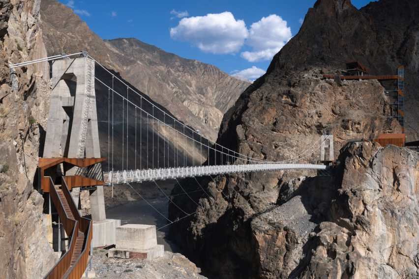Nujiang River 72 Turns Canyon Scenic Area by Archermit
