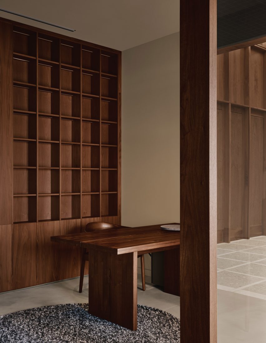 OAKV by Atelier Carle