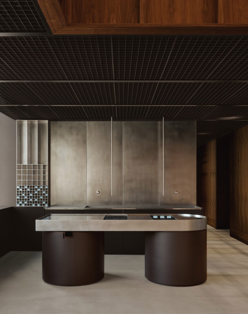 OAKV by Atelier Carle