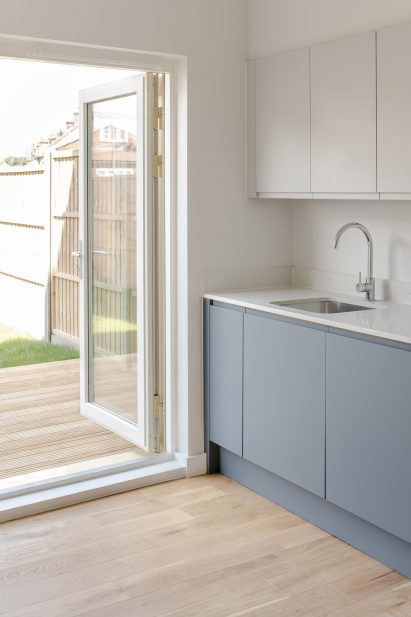 Kitchen interior at Goldsmith Mews by Office S&M