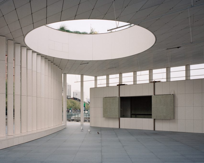 Pier Pavilion by Besley & Spresser