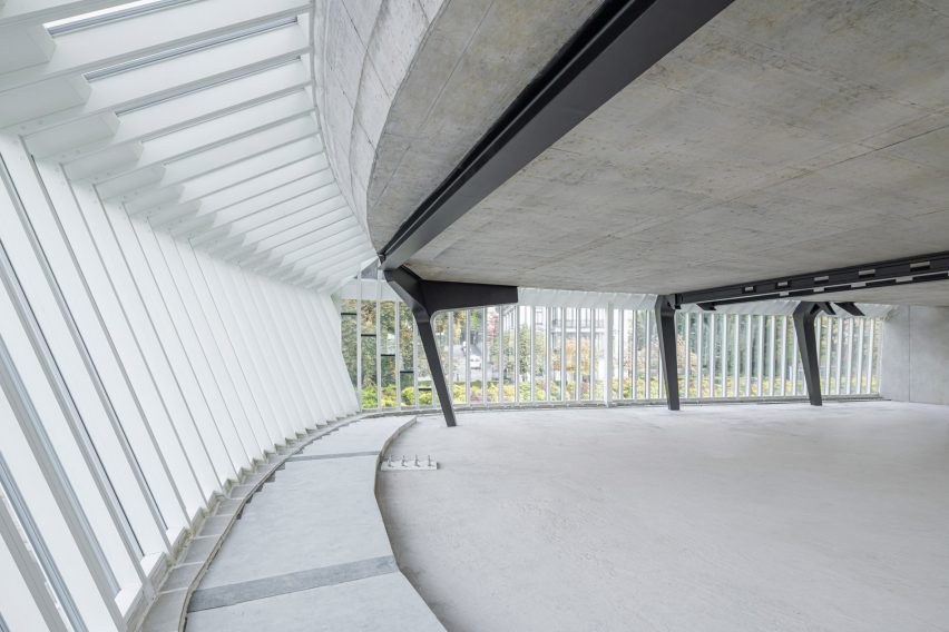 Haus zum Falken by Santiago Calatrava