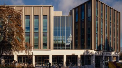 Nucleus Building by Sheppard Robson