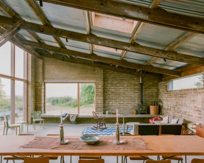 South Barn by Studio Weave
