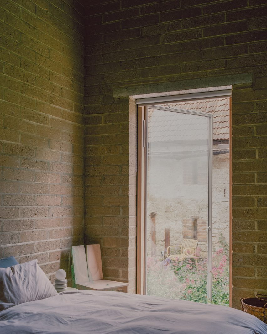 South Barn by Studio Weave