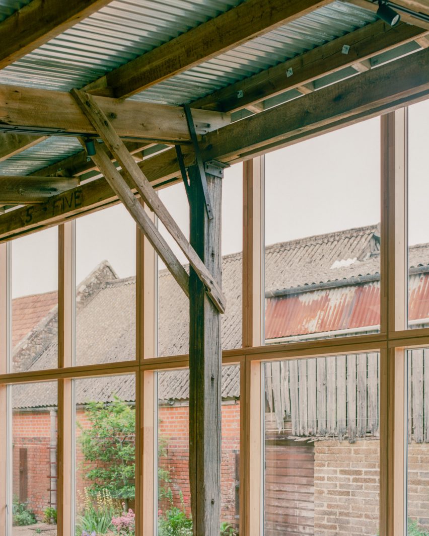South Barn by Studio Weave