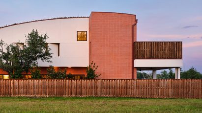 Tapestry by Shibanee & Kamal Architects in Frisco Texas