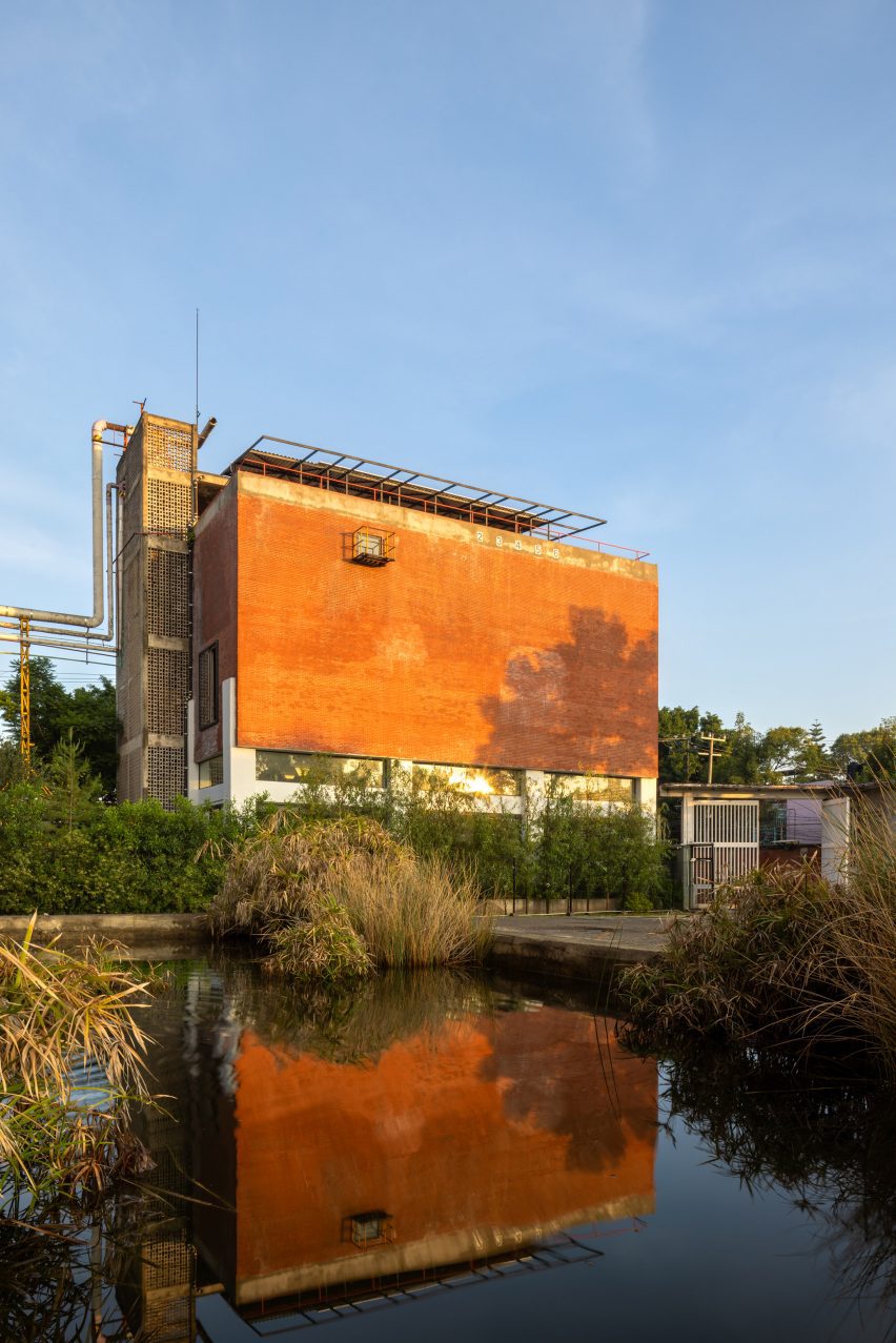 The Ice Factory in Mexico City