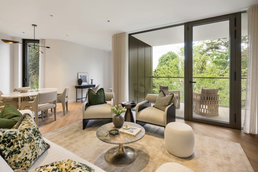 Apartment with floor-to-ceiling windows