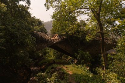 View towards the Bridge House in India