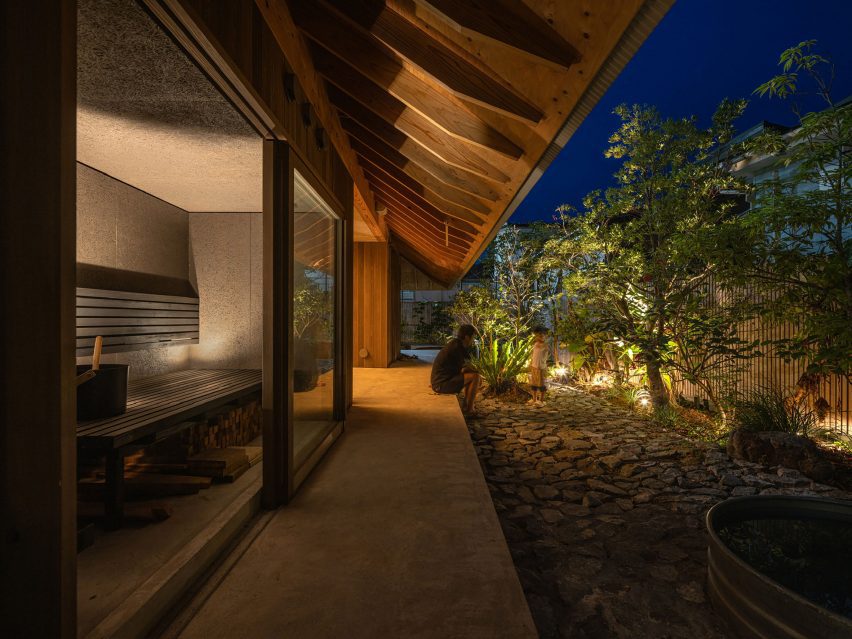 Amami House by Sakai Architects