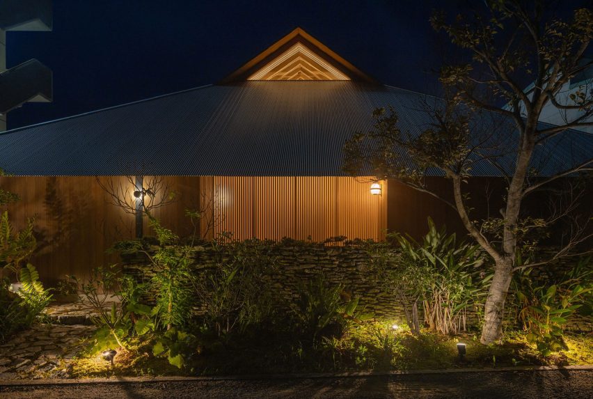 Amami House by Sakai Architects