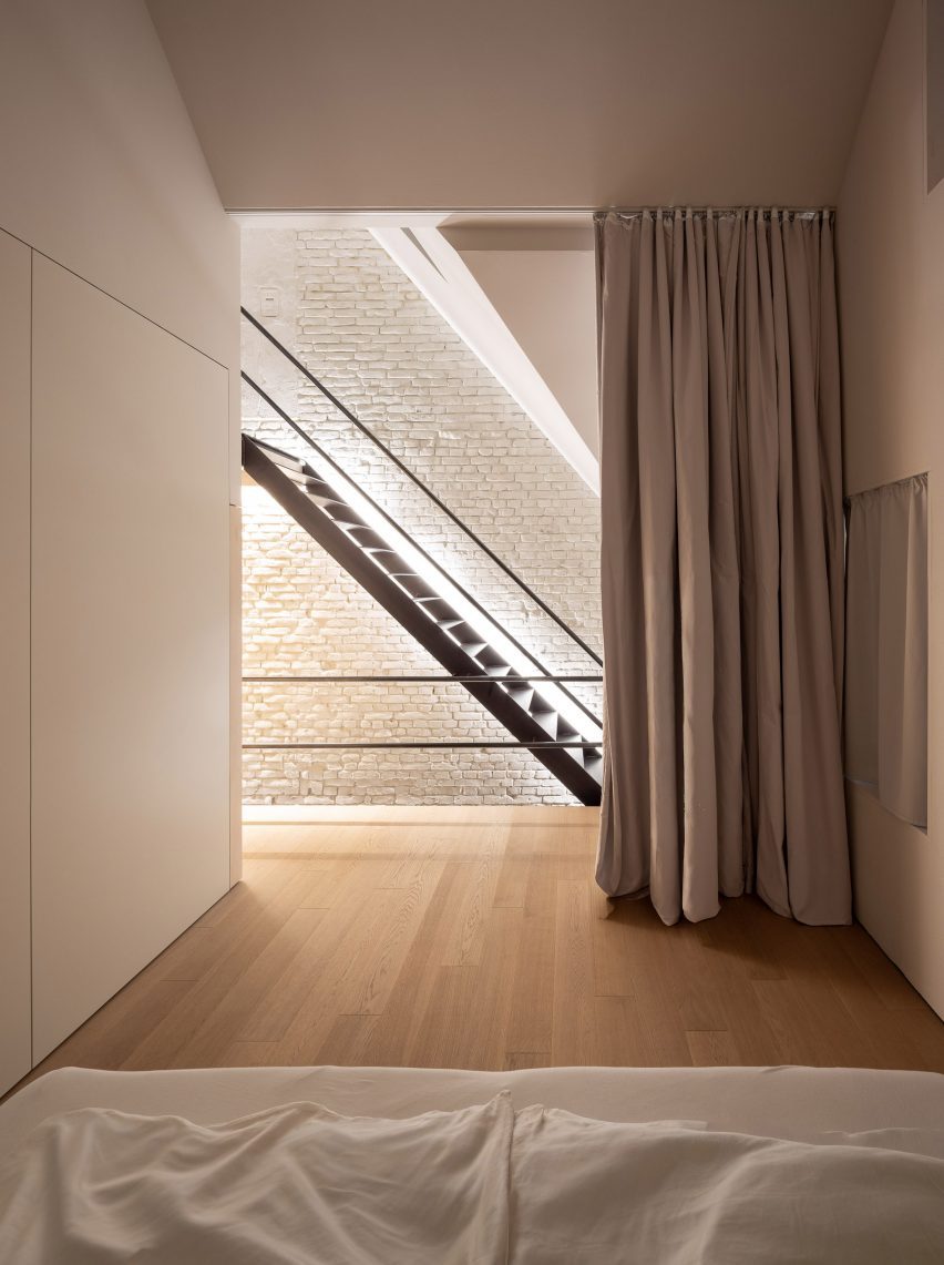 Brick to Light by Andreas Schüring Architekten