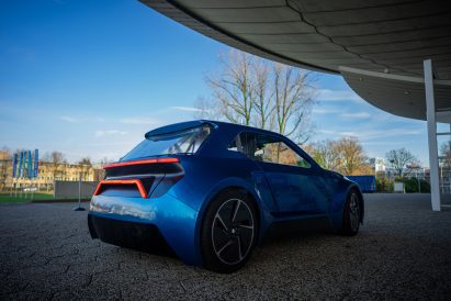 Rear view of ARIA repairable electric car concept by TU/ecomotive group