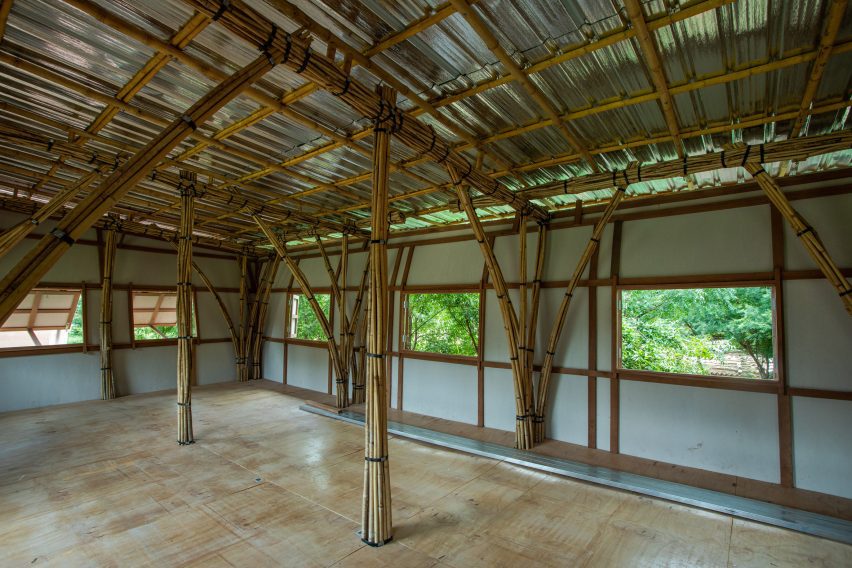 Housing Now Modular Bamboo Housing by Blue Temple and Housing Now