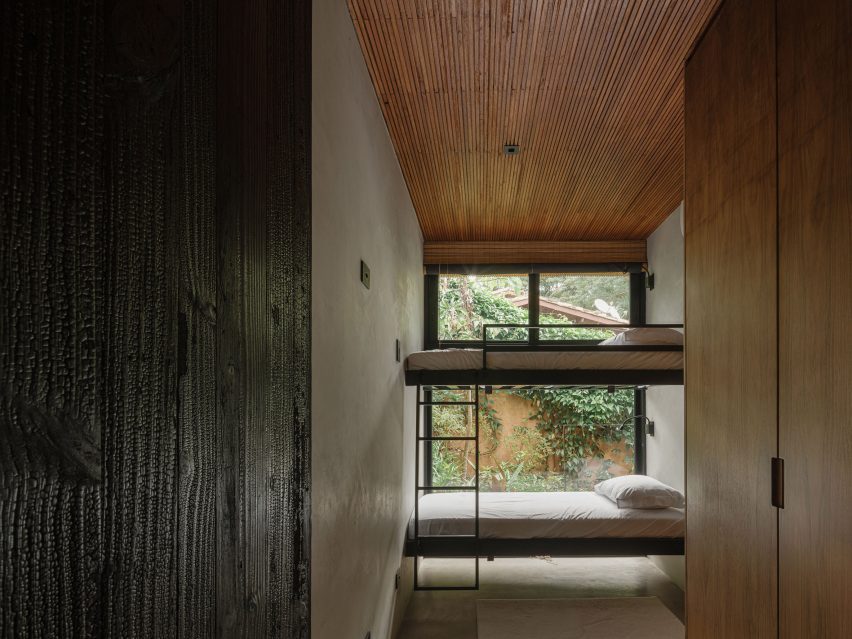 Casa Guapuruvus in Cornetta Arquitetura