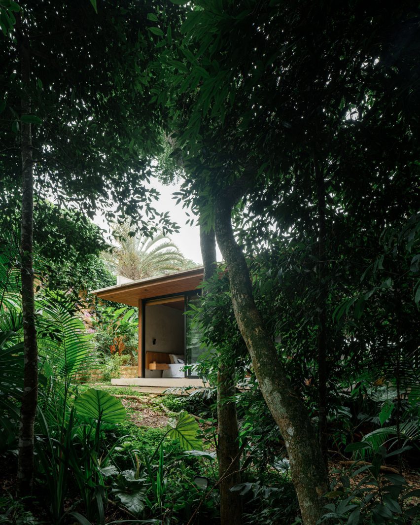 Casa Guapuruvus in Cornetta Arquitetura