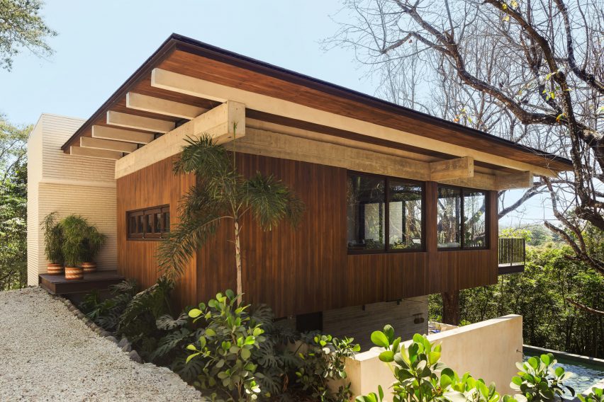 Casa Tres Pochotes by FAMM Arquitectura