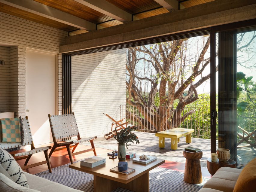 Casa Tres Pochotes by FAMM Arquitectura
