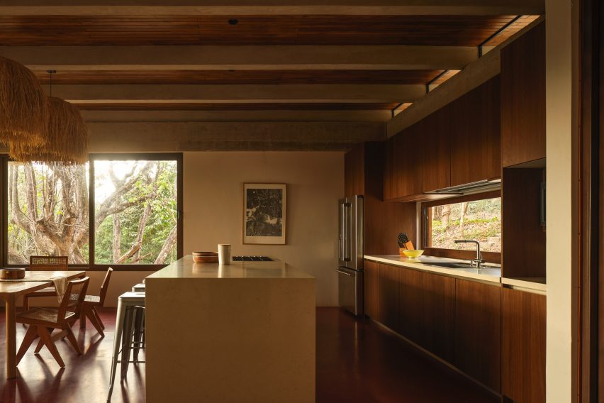 Casa Tres Pochotes by FAMM Arquitectura