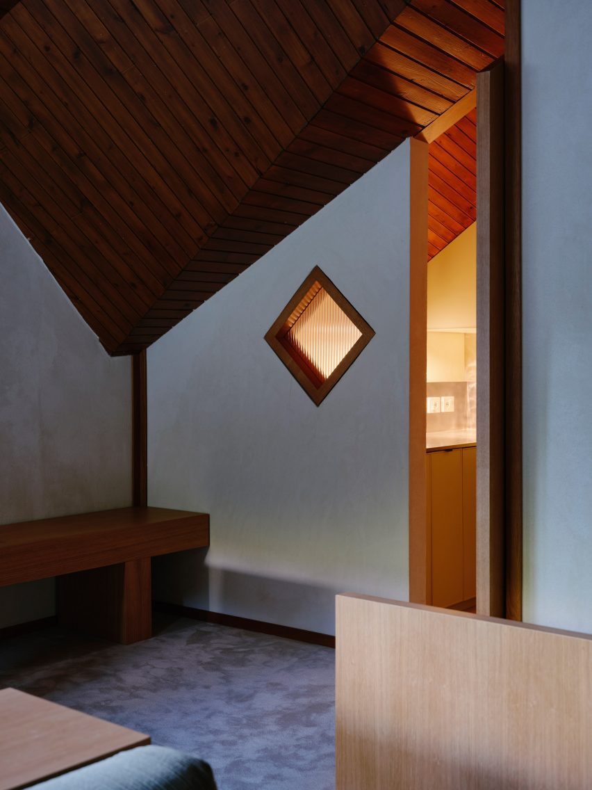 Night view in Co.arch Studio apartment renovation in Mario Galvagni's Giomein