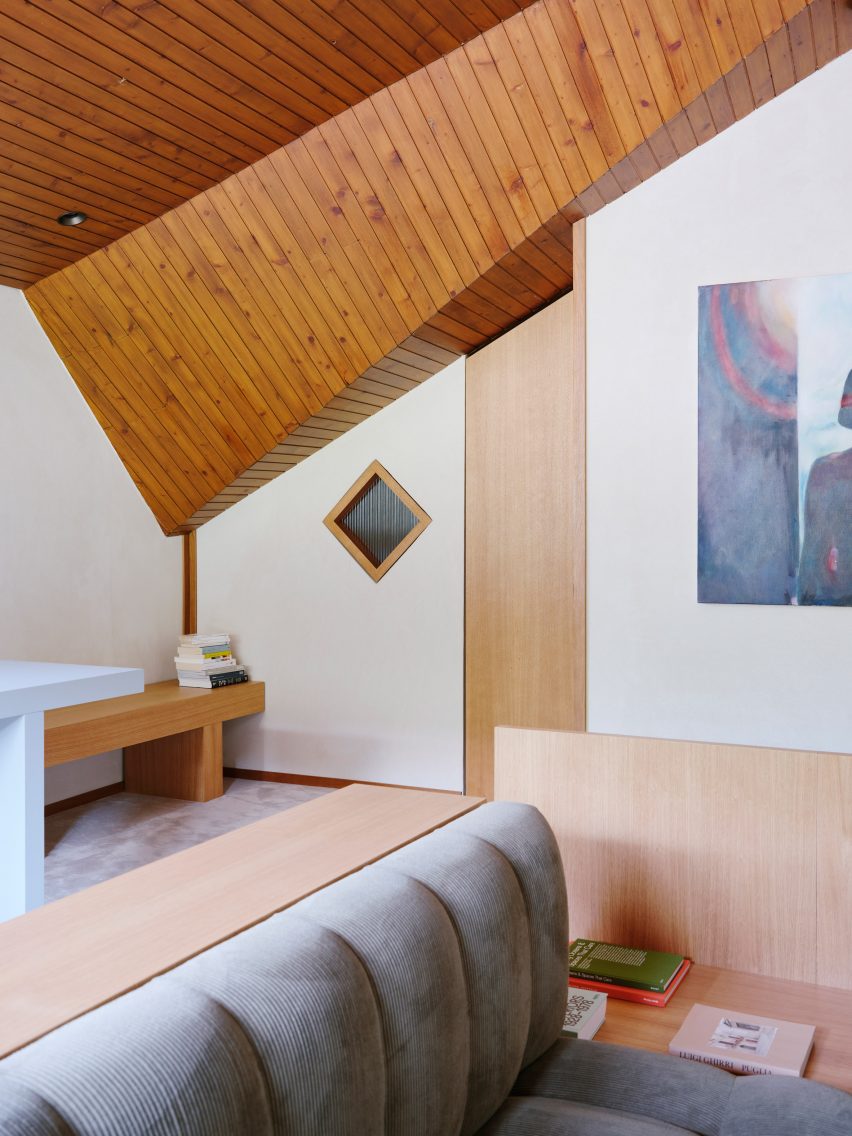 Anguar ceiling and rotated-square window Co.arch Studio apartment renovation in Mario Galvagni's Giomein