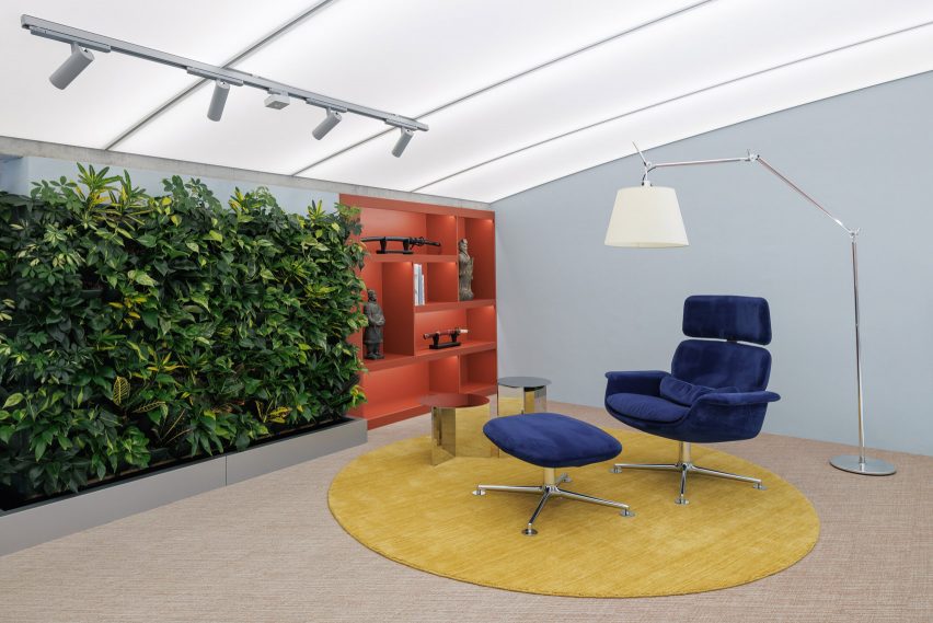Deveron office in Prague designed by Cisarstudio