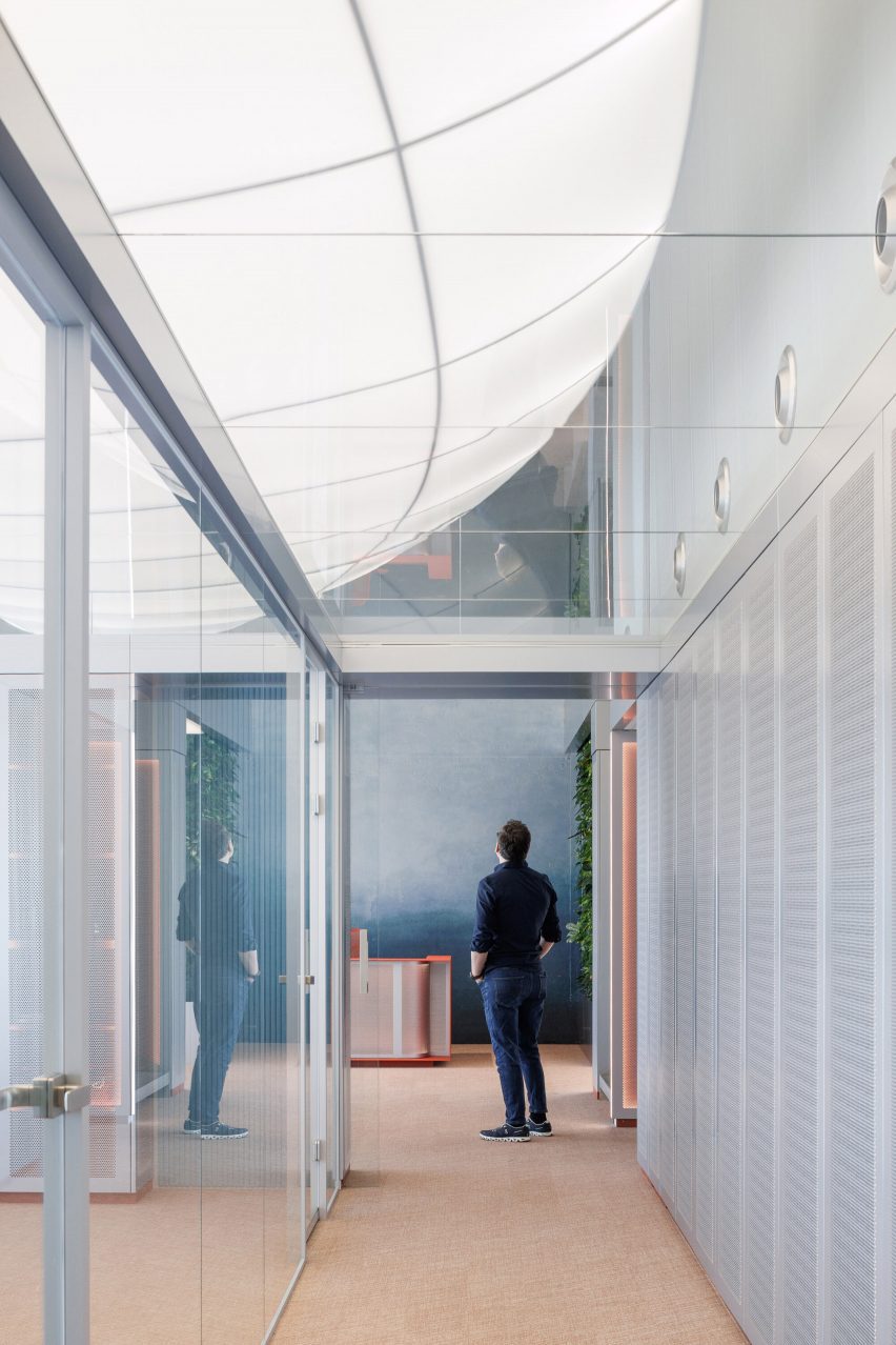 Deveron office in Prague designed by Cisarstudio