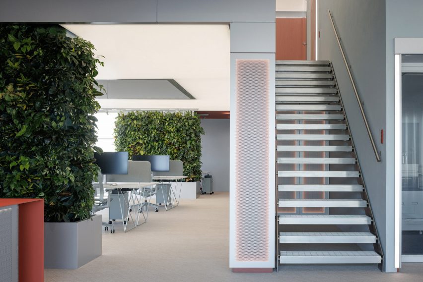 Deveron office in Prague designed by Cisarstudio