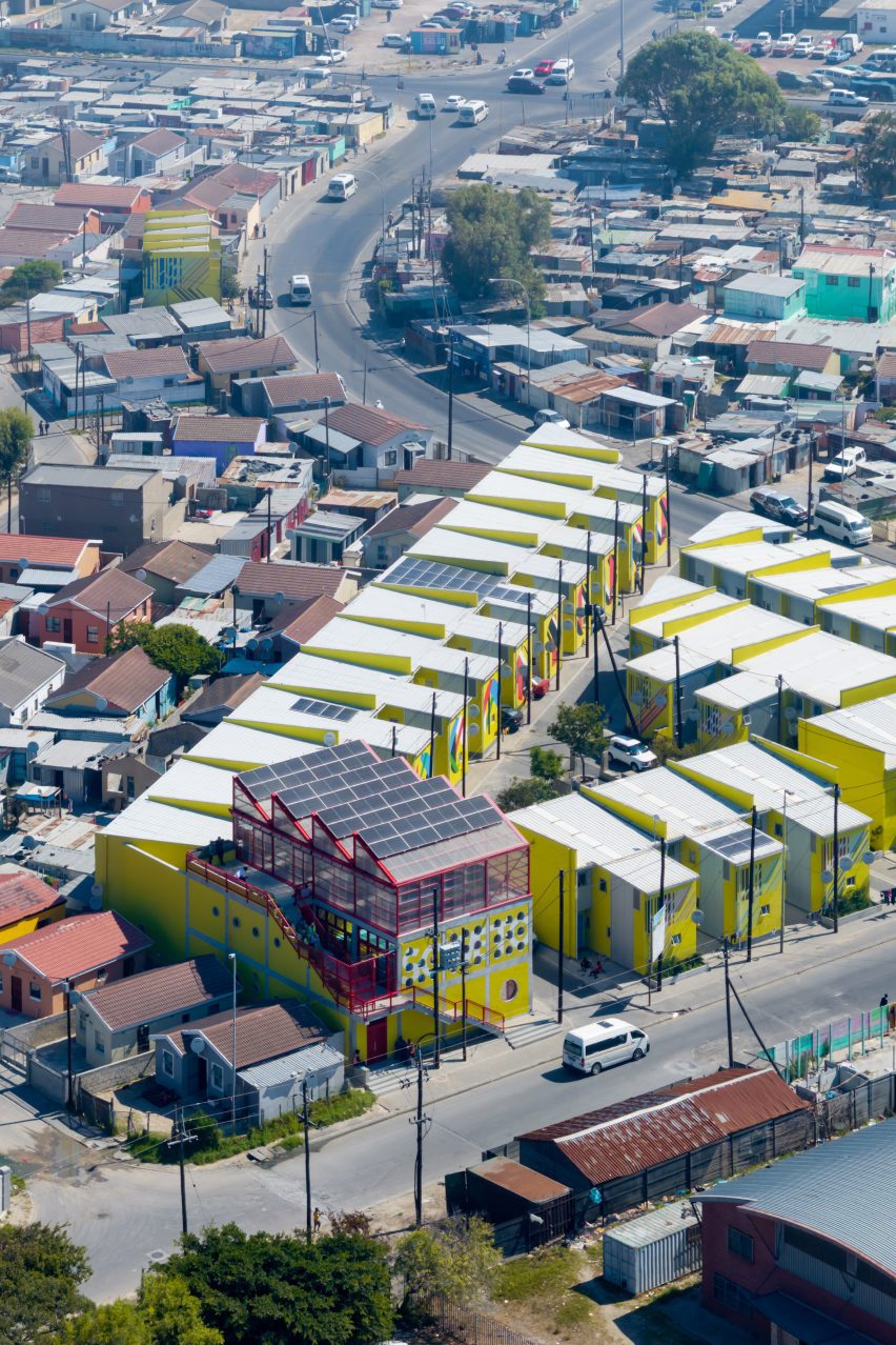 Soweto Caracas Community Centre by Empower