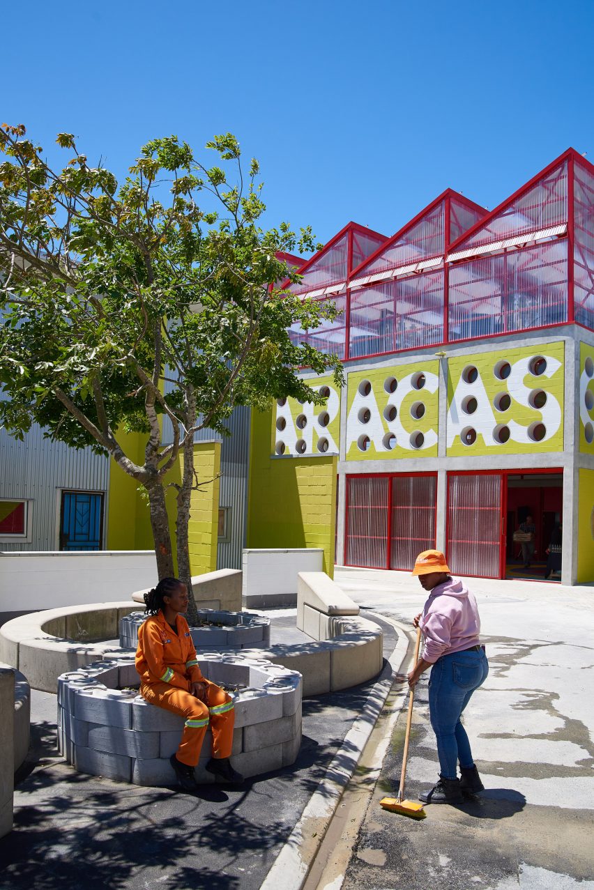 Soweto Caracas Community Centre by Empower