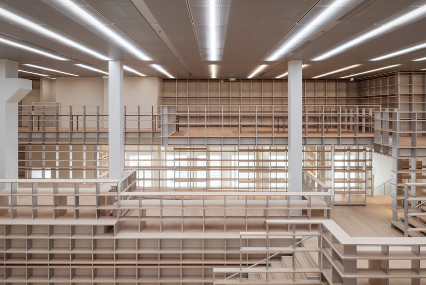 Espace Gabrielle Chanel in the Power Station of Art by Kazunari Sakamoto