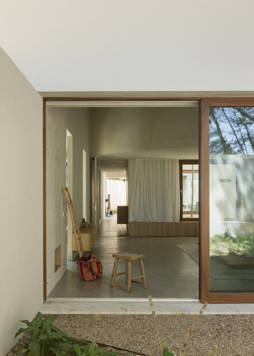 House for Two Musicians by Atelier Matteo Arnone