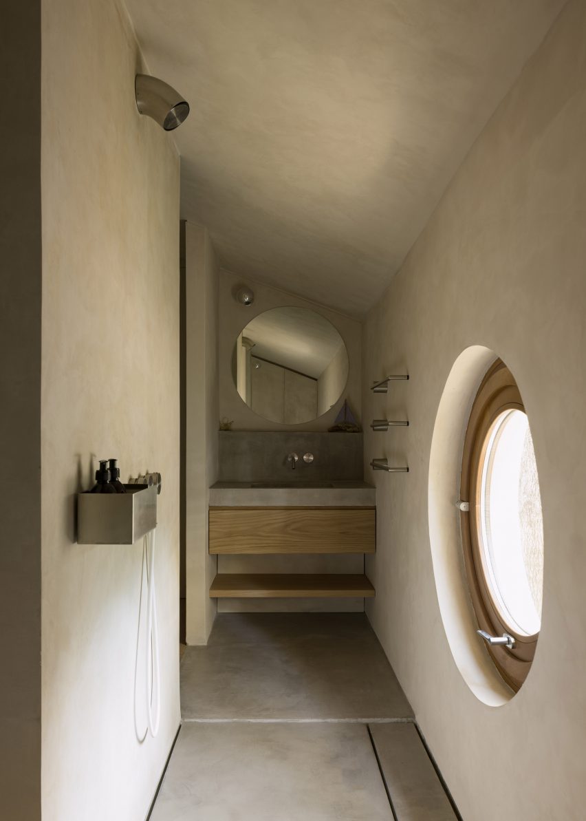 House for Two Musicians by Atelier Matteo Arnone