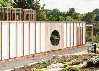 Contemporary facade modelled on half-timbering 