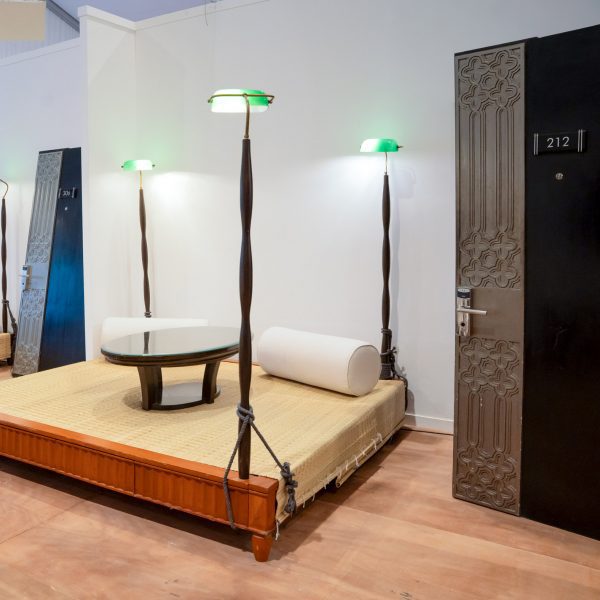 Design Mumbai cafe by Lucas Muñoz