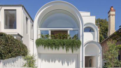 Moon House in Sydney, Australia by James Garvan Architecture