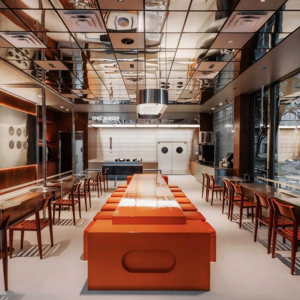 OMG! Burger by Studio Danel