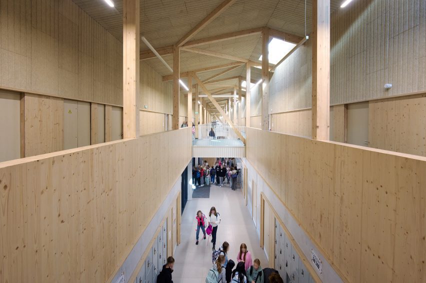 Central atrium in schoool building