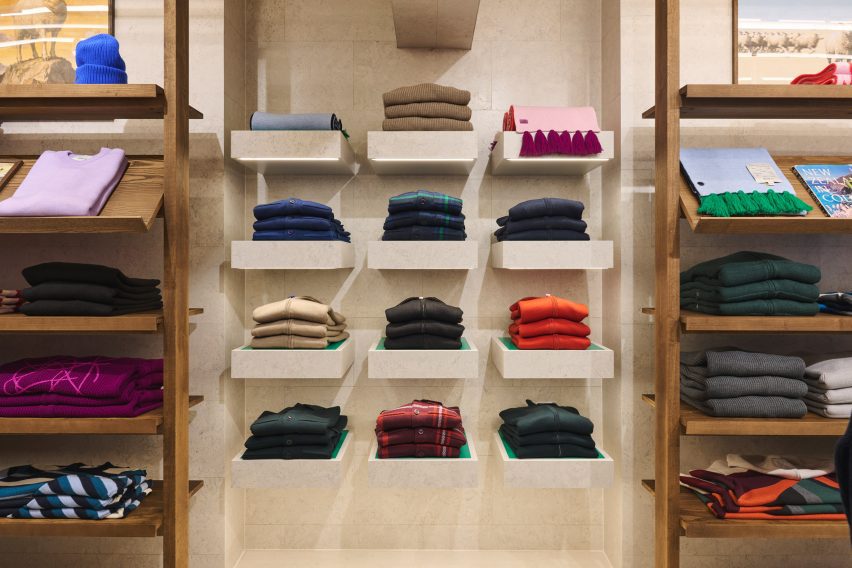 Sheep Inc's "flagsheep store" in London