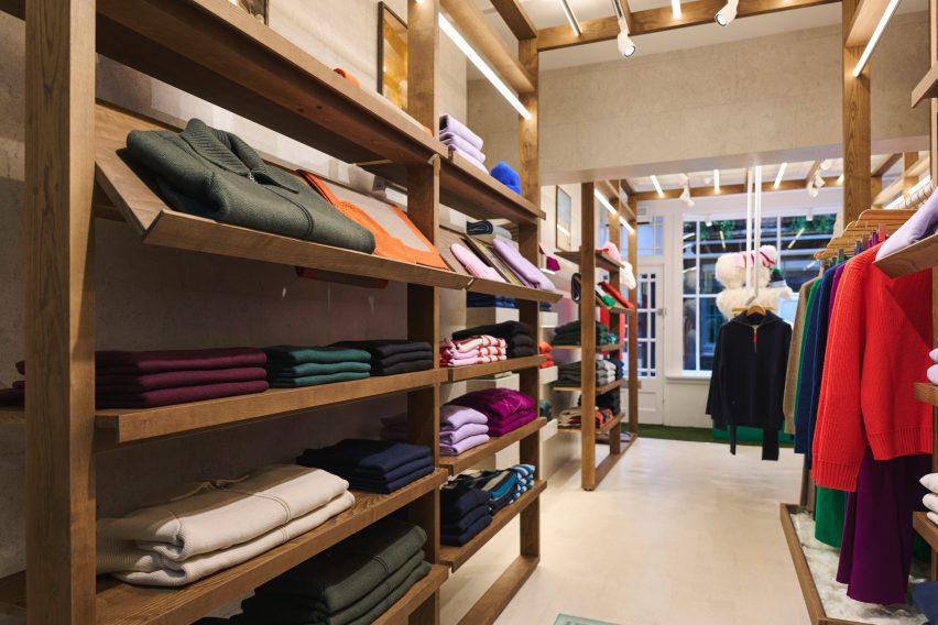Sheep Inc's "flagsheep store" in London