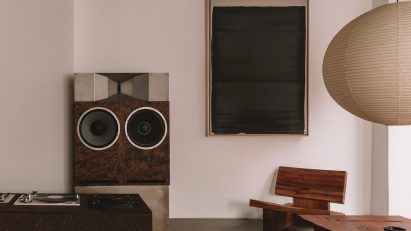 Trader HiFi cafe in Hamburg by Vincent von Thien