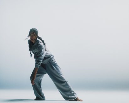Woman wearing performancewear