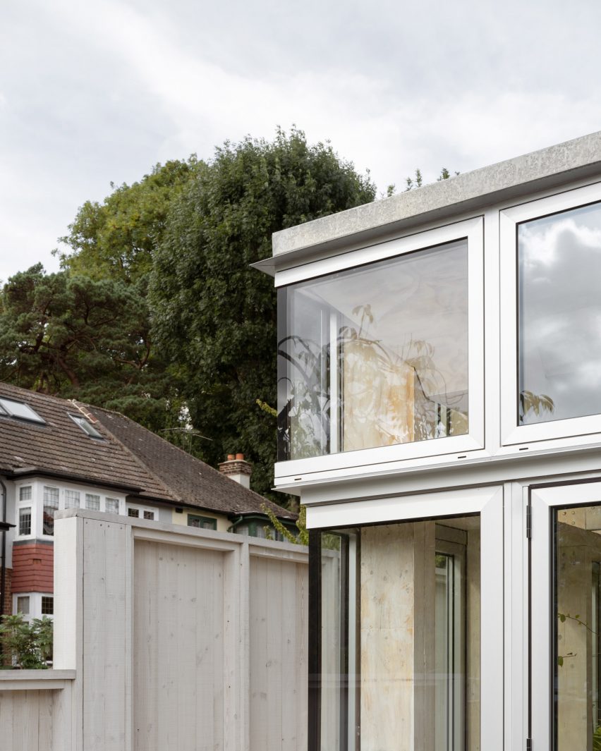 Aluminium-framed glazing in Tabberner Cook House by James Alder Architects