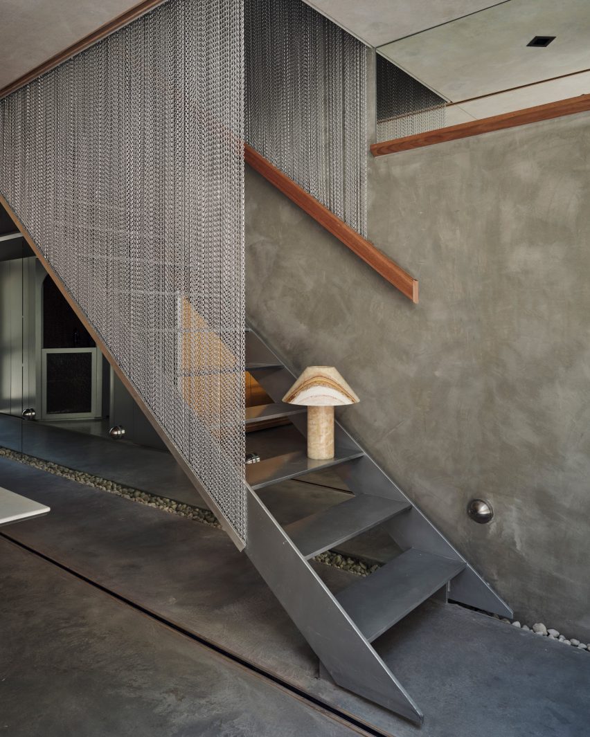 Terrace House Mirage by Alcami Architects