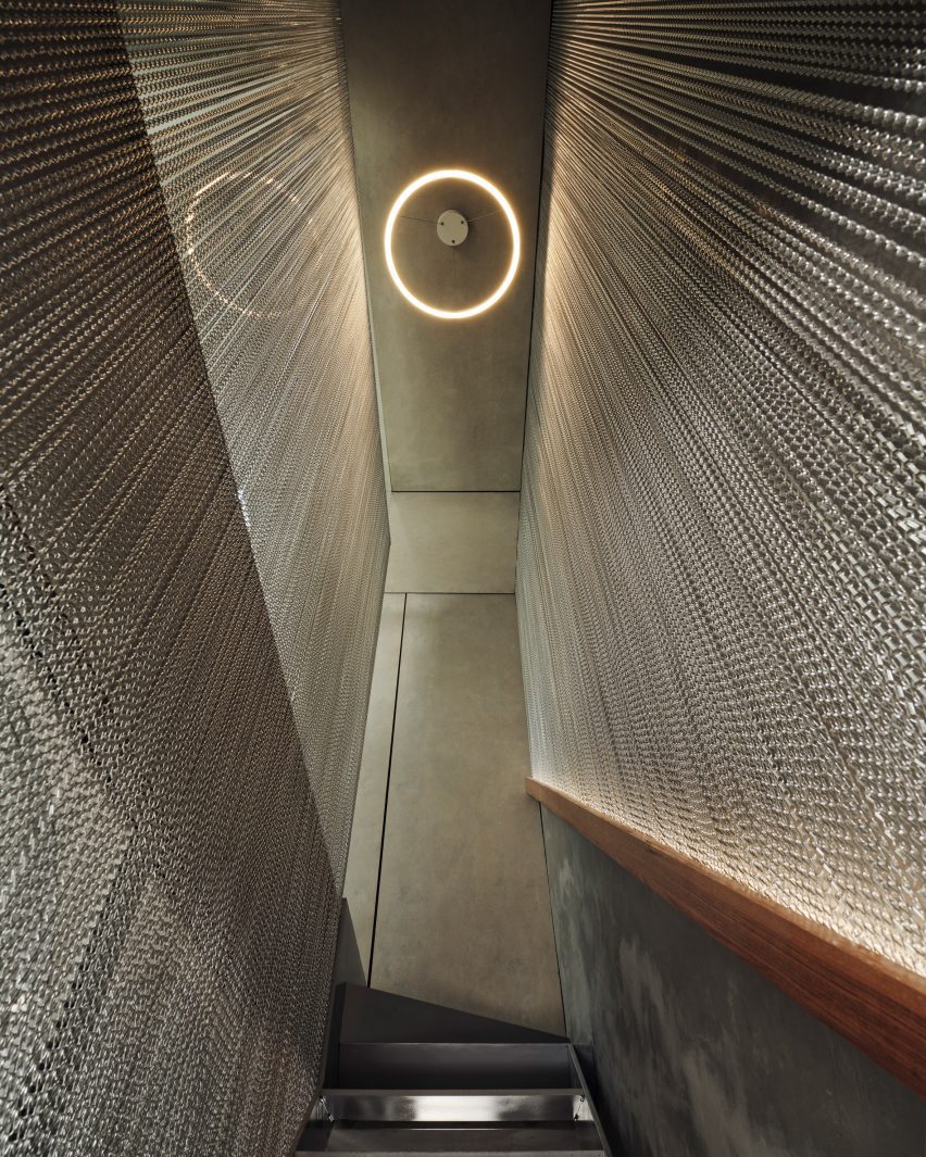 Terrace House Mirage by Alcami Architects