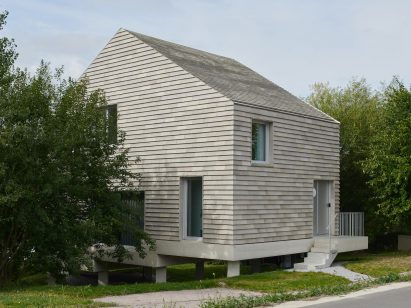 Gabled home by B2A Architects